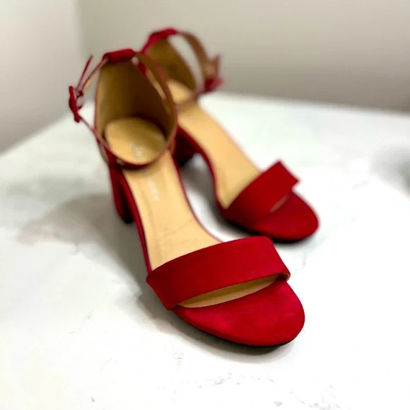 Chinese Laundry Women’s Jody, Red Heeled Sandals, Size 6.5M - Picture 2 of 5